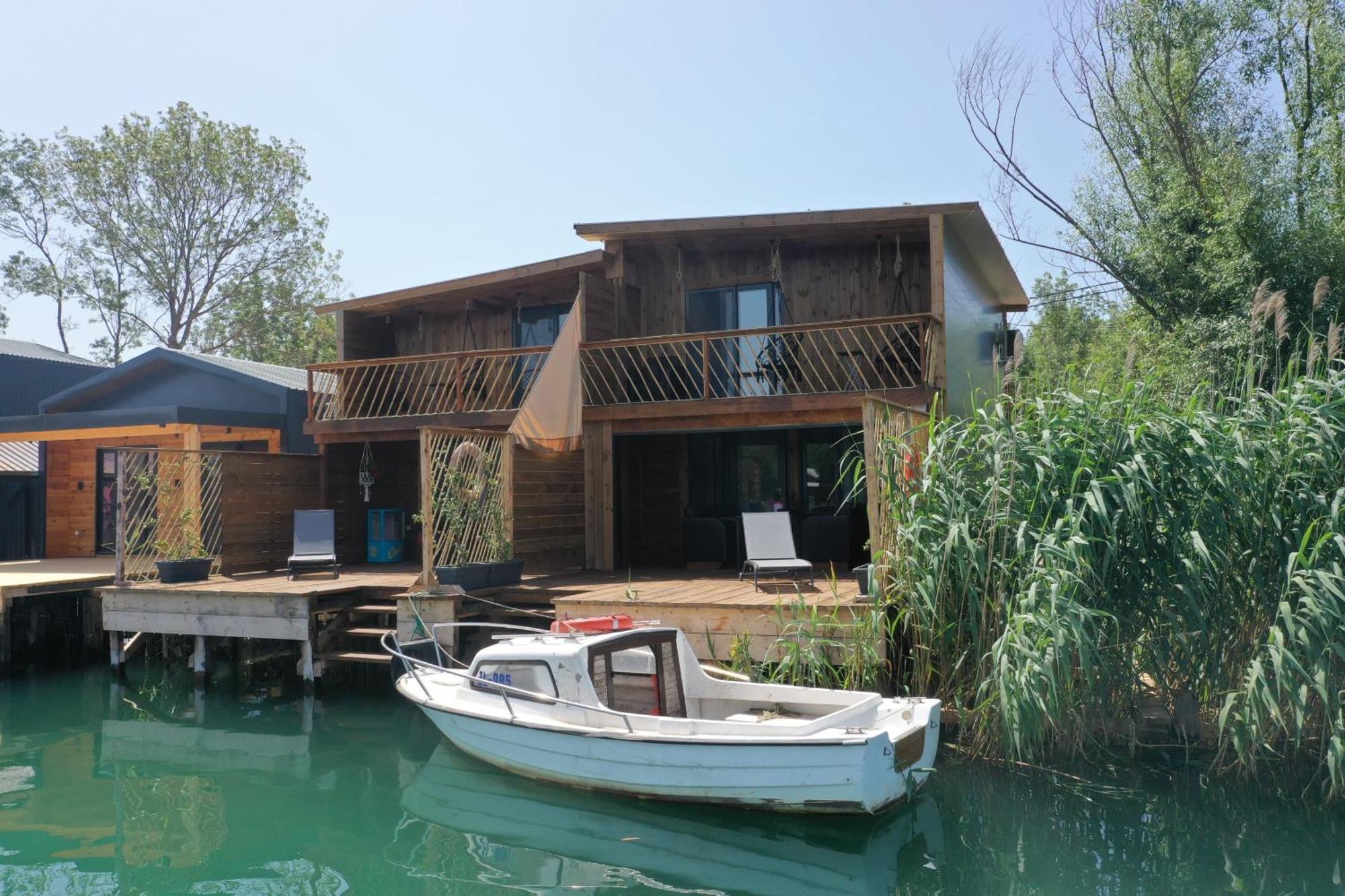 Meris Ulcinj Esterno foto